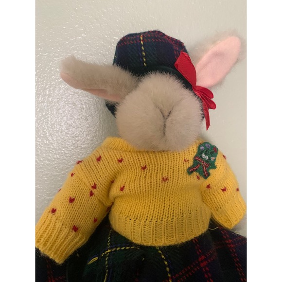 Collectible Plush Scottish Bunny // Hoppy Vanderhare Highland Fling Stuffy - Picture 9 of 10